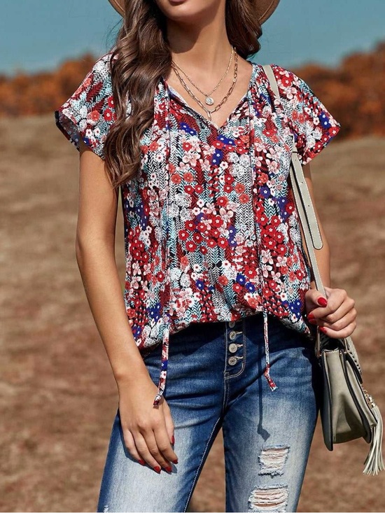 SHEIN Tops - SHEIN Red Floral V-Neck Tie-Front Short Sleeve Blouse